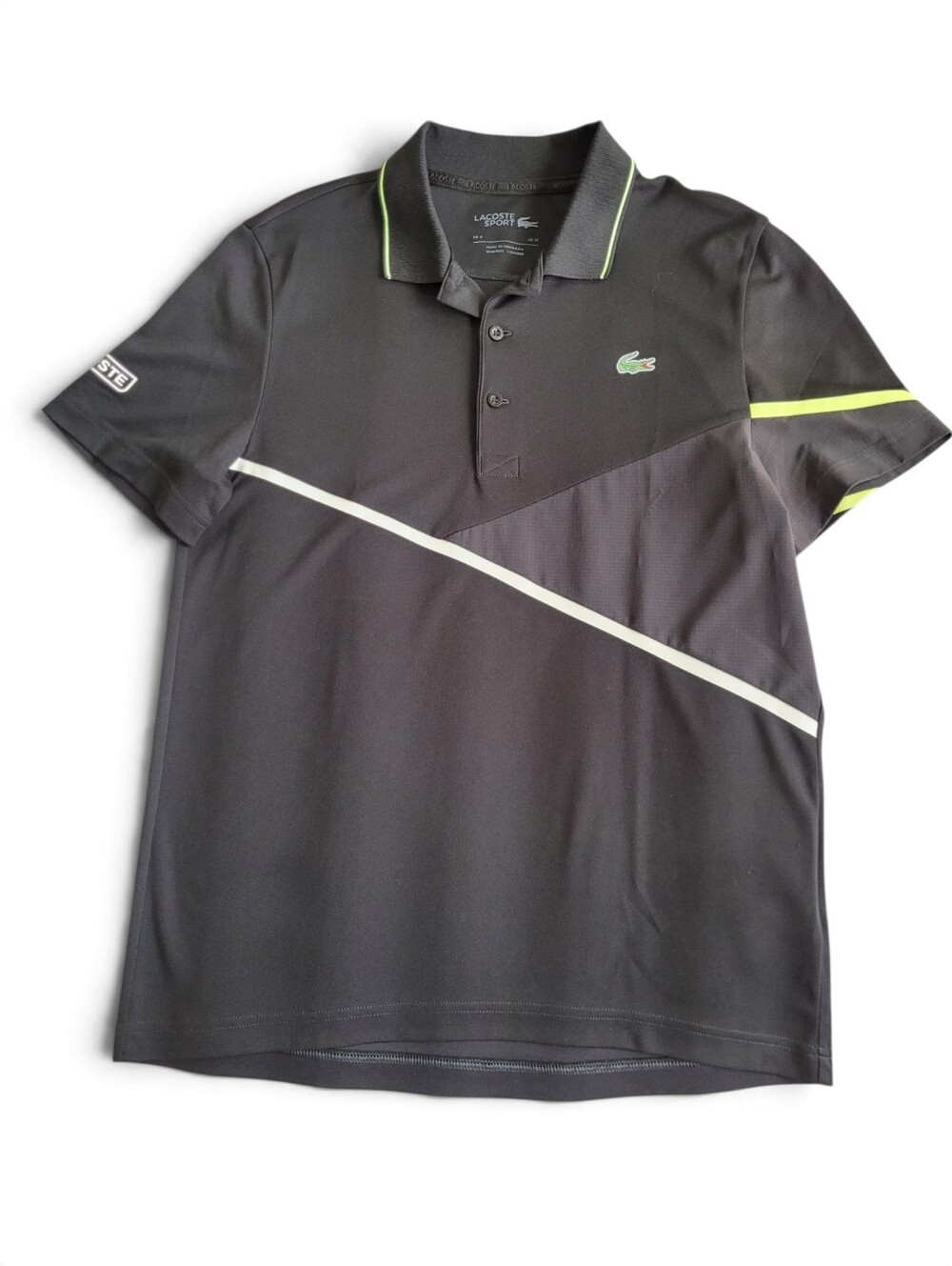 Lacoste Sport Contrast Accent Breathable Piqué Polo Shirt Black Medium